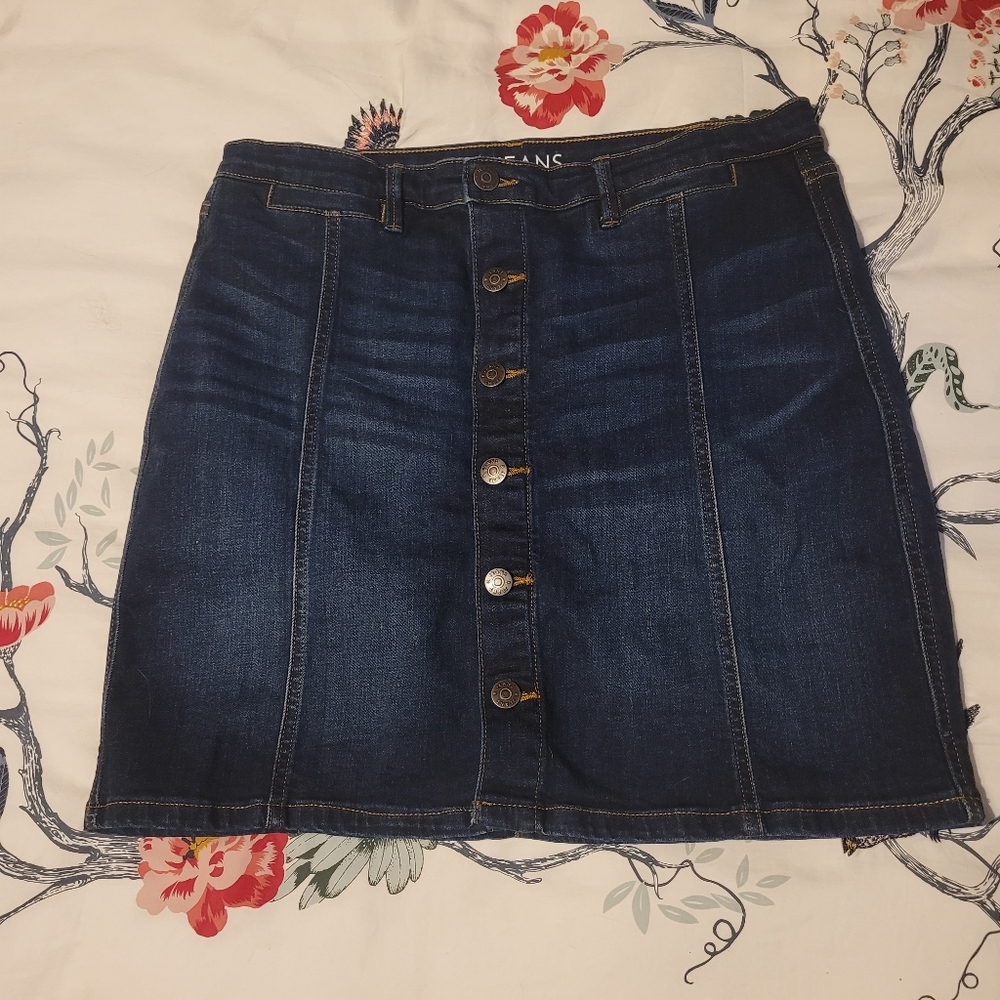 Denim short skirt